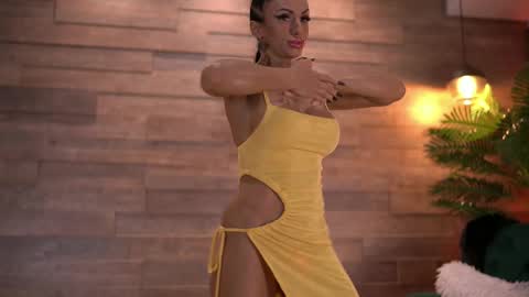 Xena online show from April 10, 2026, 4:50 am