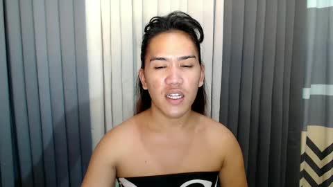 GWEN THOMPSON .......   online show from January 31, 2025, 8:01 am