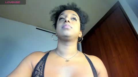 Xia Angel online show from February 5, 2026, 11:04 am