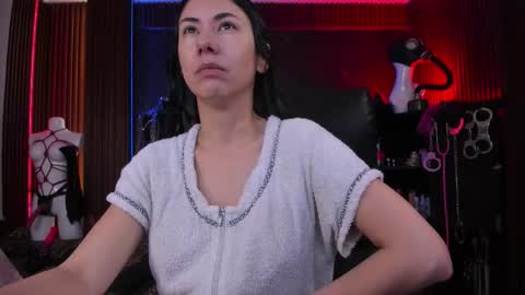 XiaQueen   I M online show from February 3, 2026, 11:59 am