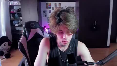 Snapshot of xice_boy chatting on March 26, 2026, 2:44 pm xIce Boy online show from March 26, 2026, 2:44 pm