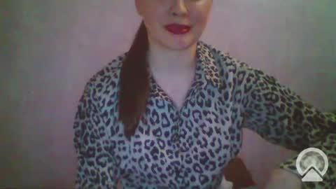 AliceinWonderland online show from January 18, 2025, 12:57 pm