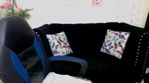 XIME online show from March 7, 2025, 10:54 pm