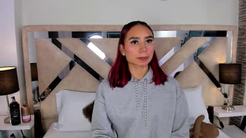 Snapshot of ximena_vasquez8 chatting on February 6, 2026, 4:06 am Xime online show from February 6, 2026, 4:06 am