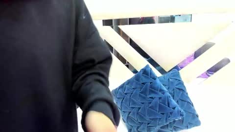 Snapshot of ximena_vasquez8 chatting on February 8, 2026, 2:59 am Xime online show from February 8, 2026, 2:59 am