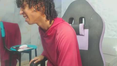 xion_ez online show from February 9, 2026, 9:19 pm