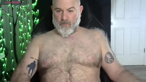 Snapshot of xjohnniex77 chatting on February 18, 2026, 6:42 am MrSlowBurn77 online show from February 18, 2026, 6:42 am