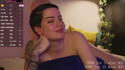    online show from April 15, 2026, 8:53 pm