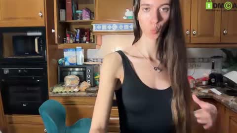 Extreme Couple online show from June 30, 2026, 3:51 am