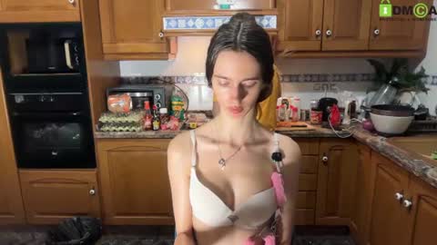 Extreme Couple online show from July 16, 2026, 11:22 pm