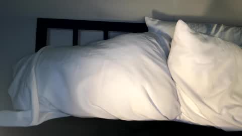 xmomentumx online show from January 11, 2025, 9:04 am