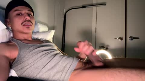 xmomentumx online show from January 26, 2025, 4:30 pm