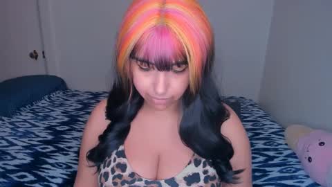 Rae  online show from February 18, 2025, 10:58 pm