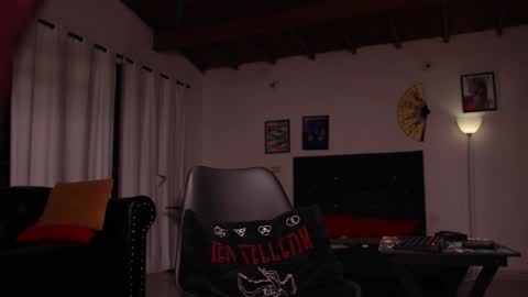   online show from November 12, 2025, 12:11 am