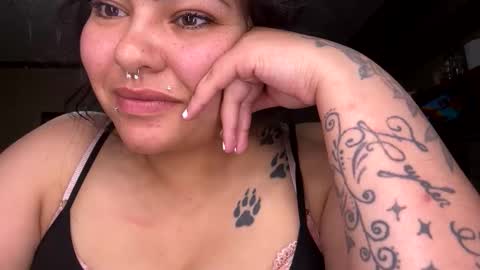 xotbabyyxo online show from May 16, 2026, 4:31 am