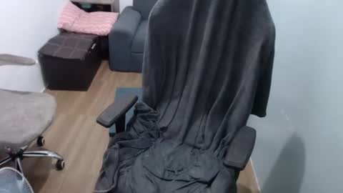 Snapshot of xpinaygirlwild chatting on February 21, 2025, 11:44 am GRACE online show from February 21, 2025, 11:44 am