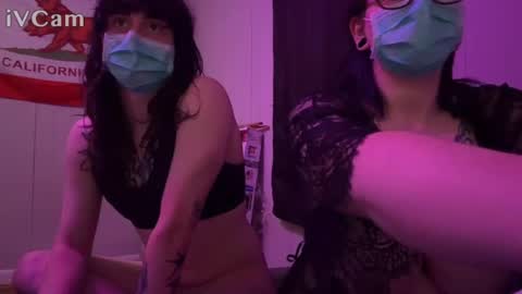 xrubyxsapphirex online show from August 6, 2026, 5:09 am