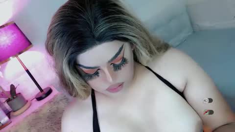xsabbylicious69 online show from October 13, 2025, 3:39 am