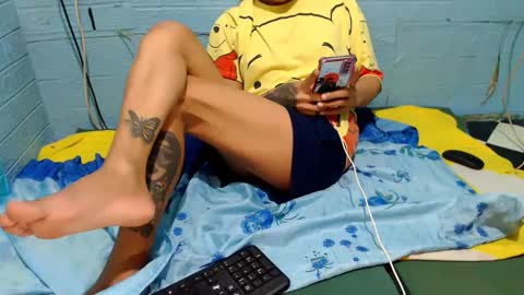 Snapshot of xsavagemistressx chatting on January 15, 2025, 8:20 am Ask Me Baby online show from January 15, 2025, 8:20 am