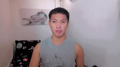 xsebastian19 online show from November 19, 2025, 12:16 pm