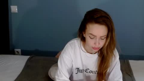 AnnaMaee online show from January 12, 2025, 6:17 am