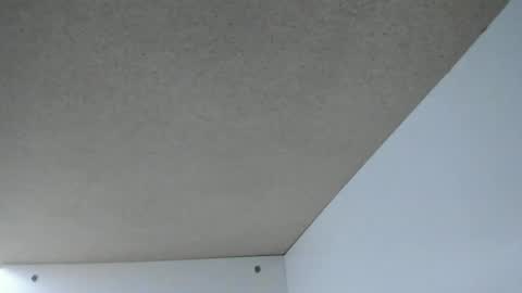 xsussan online show from April 17, 2026, 12:13 am