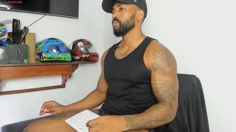 Stipp3r online show from December 17, 2025, 12:44 pm