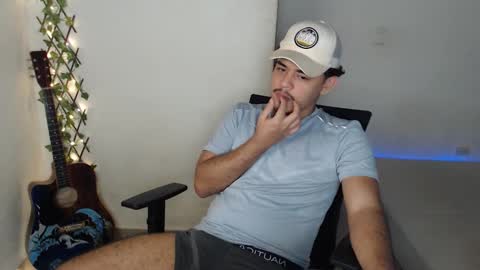 xtranherr online show from December 16, 2025, 2:49 am