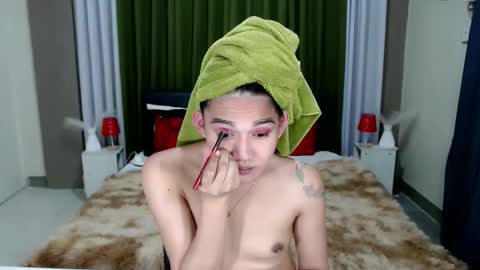 Snapshot of xtspetitehugecock chatting on April 2, 2026, 1:58 am xtspetitehugecock online show from April 2, 2026, 1:58 am