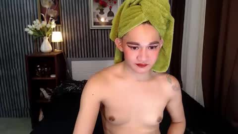 xtspetitehugecock online show from May 6, 2026, 6:41 am