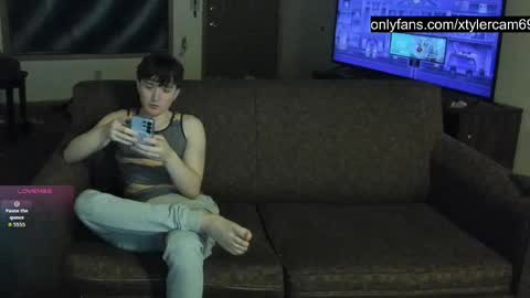 Snapshot of xtylercam69 chatting on May 4, 2026, 1:34 am xtylercam69 online show from May 4, 2026, 1:34 am