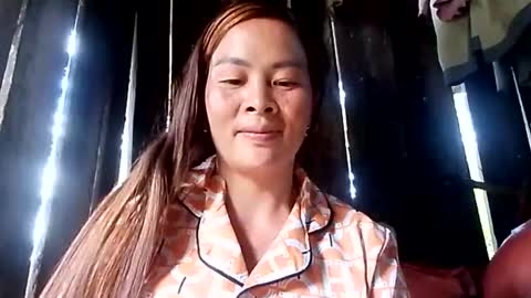 Snapshot of xuxulove00 chatting on September 20, 2025, 7:09 am xuxulove00 online show from September 20, 2025, 7:09 am