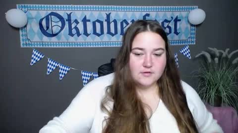 Snapshot of xx_daniella_xx chatting on October 8, 2025, 6:22 am xx daniella xx online show from October 8, 2025, 6:22 am