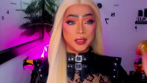 xxasian_goddessxx online show from March 23, 2026, 5:22 am