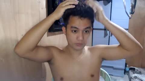 Snapshot of xxclark18xx chatting on July 5, 2026, 7:04 am Clark online show from July 5, 2026, 7:04 am