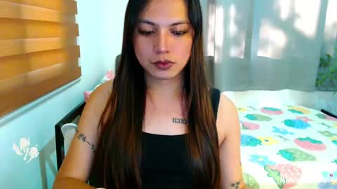 Snapshot of xxjulielovesyouxx chatting on May 20, 2026, 10:38 pm July online show from May 20, 2026, 10:38 pm