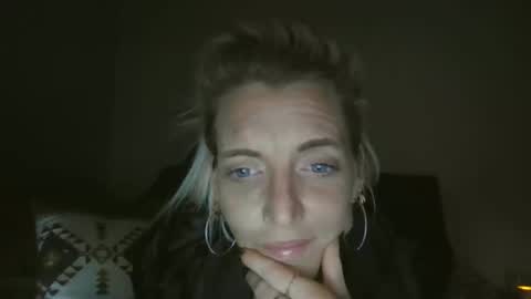 Snapshot of xxkennyx1 chatting on September 18, 2025, 9:11 am xxkennyx1 online show from September 18, 2025, 9:11 am