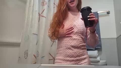 Snapshot of xxmariebliss chatting on December 23, 2025, 4:10 am xxmariebliss online show from December 23, 2025, 4:10 am