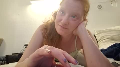 Snapshot of xxmariebliss chatting on March 12, 2026, 1:01 am xxmariebliss online show from March 12, 2026, 1:01 am