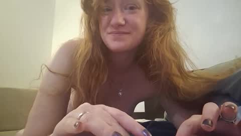 Snapshot of xxmariebliss chatting on March 18, 2026, 12:58 am xxmariebliss online show from March 18, 2026, 12:58 am