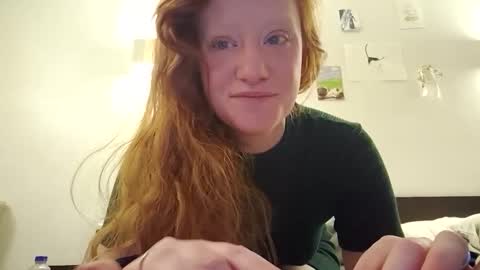 Snapshot of xxmariebliss chatting on March 19, 2026, 12:31 pm xxmariebliss online show from March 19, 2026, 12:31 pm