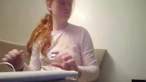 Snapshot of xxmariebliss chatting on March 24, 2026, 12:43 pm xxmariebliss online show from March 24, 2026, 12:43 pm