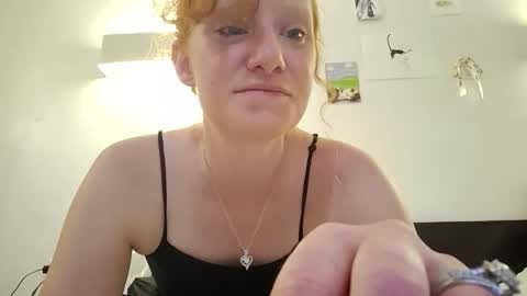 Snapshot of xxmariebliss chatting on April 14, 2026, 5:30 pm xxmariebliss online show from April 14, 2026, 5:30 pm