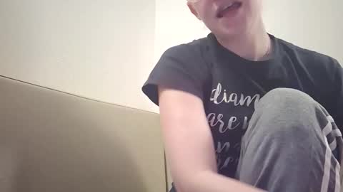 xxmariebliss online show from April 29, 2026, 12:42 pm