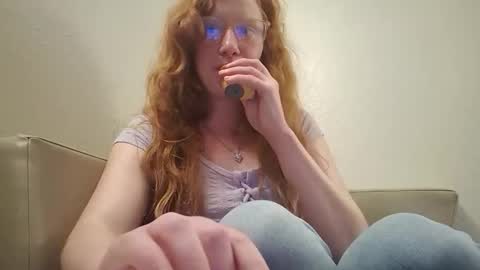 xxmariebliss online show from May 11, 2026, 1:22 am