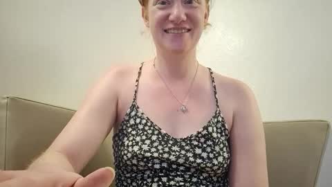 Snapshot of xxmariebliss chatting on June 3, 2026, 12:52 pm xxmariebliss online show from June 3, 2026, 12:52 pm