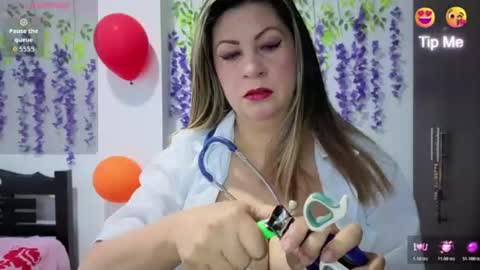 xxmilexx online show from June 29, 2026, 10:59 am