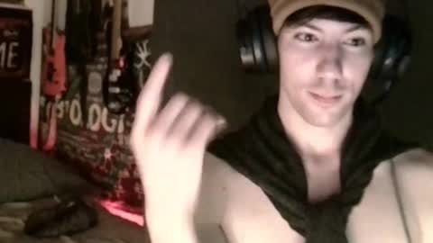 Snapshot of xxwhitefoxx chatting on March 10, 2025, 1:10 pm David Fox online show from March 10, 2025, 1:10 pm