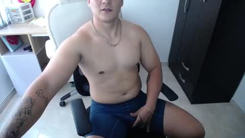 xxx_3d online show from February 24, 2025, 9:41 pm