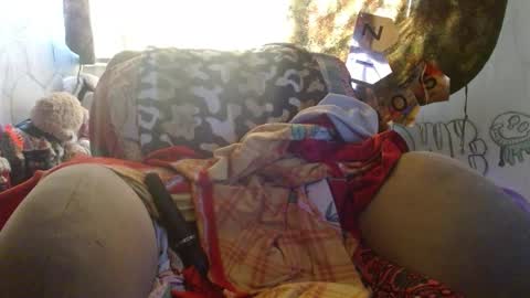 Snapshot of xxx_morena chatting on December 15, 2024, 12:06 pm LILI online show from December 15, 2024, 12:06 pm